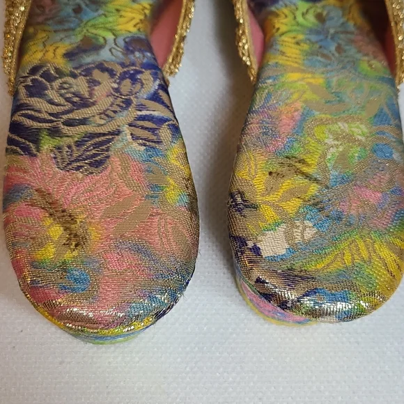 Vintage 1960's Oophies brocade slippers * gold multicolor * 7.5 N - Picture 8 of 11